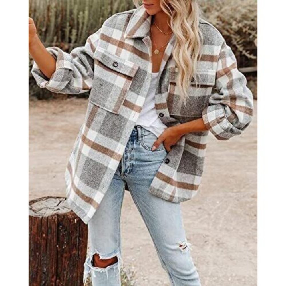 Vici Fore Shacket Womens Small Gray Brown Plaid Collared Oversized Flannel
